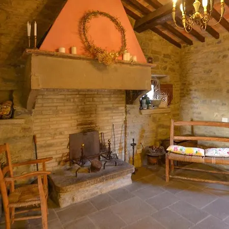 Il Cantuccio - Borgo Con Piscina Privata וילה